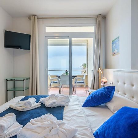 Fantastic Views , On The Beach Best Location In Torremolinos Exterior photo